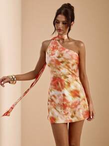 SHEIN BAE Váy ngắn hở lưng cổ bất đối xứng họa tiết hoa nhuộm tie-dye thanh lịch, váy quấn in họa tiết, váy hở lưng mùa hè gợi cảm - trái cam - Xem 3
