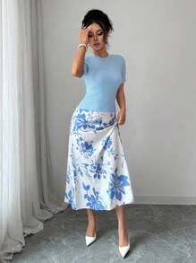 Franclia Set de 2 piezas con camiseta gráfica ajustada de cuello redondo y falda, conjunto de ropa de punto para vacaciones universitarias - Azul - Ver 3