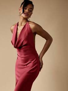 MISSGUIDED Đầm Maxi cổ yếm thanh lịch, đầm dạ hội trang trọng hở lưng, thiết kế yếm, cắt chéo, dài chấm đất, thích hợp cho những dịp đặc biệt, tiệc cưới, tiệc khiêu vũ, dạ hội, Giáng sinh - Màu Đỏ Sâu - Xem 3