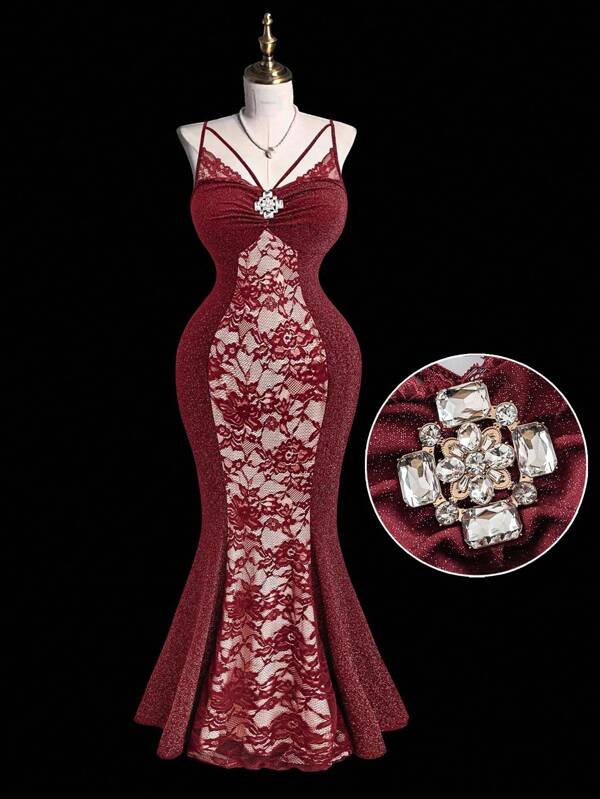 Sweetra Plus Size Spaghetti Strap Lace Patchwork High Stretch Fitted Burgundy Sexy Fishtail Dress, For Party, Date, Gathering