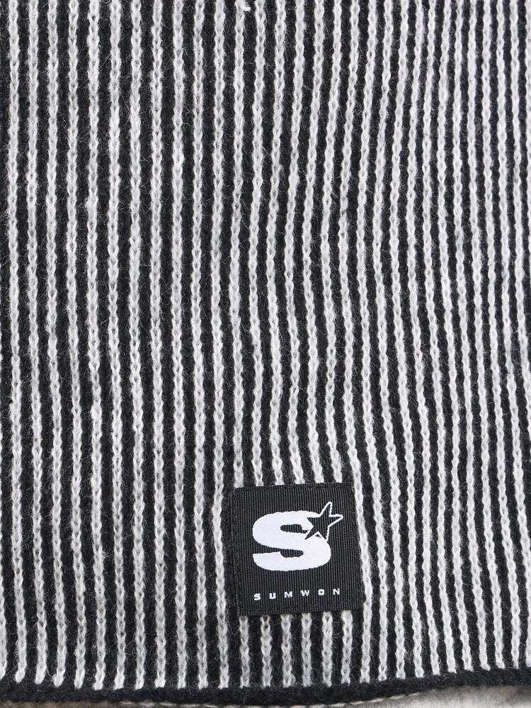 Ribbed Knit Tank Top With Contrast Trim