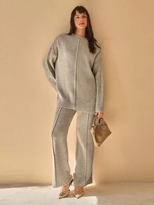 CLARA VERO Completo in maglia larga da donna - top in acrilico beige pietra con collo alto, cuciture centrali e laterali a vista