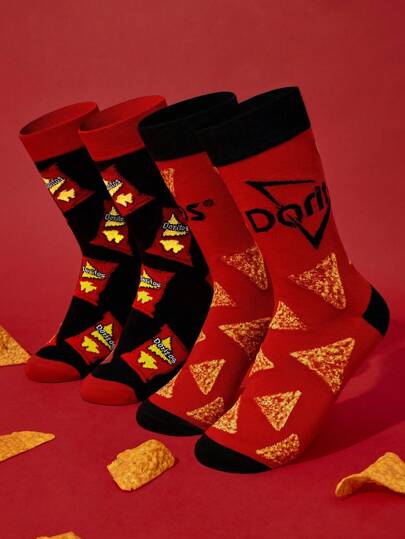 Doritos X SHEIN 2켤레 부드럽고 통기성 있는 흡습성 여성 중목 양말, 패션 감자칩 블랙 크루 양말, 내구성을 위한 보강된 발가락 및 발뒤꿈치, 유니섹스, 사계절 모든 계절 착용 가능