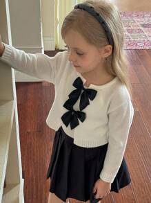 SHEIN 小女孩圆领蝴蝶结开衫，休闲日常穿着，秋冬季，长袖上衣，优雅可爱，高品质，温暖柔软，多功能，适合玩耍、日常穿着、学校、秋冬季，搭配白衬衫，返校季节。学院风格，