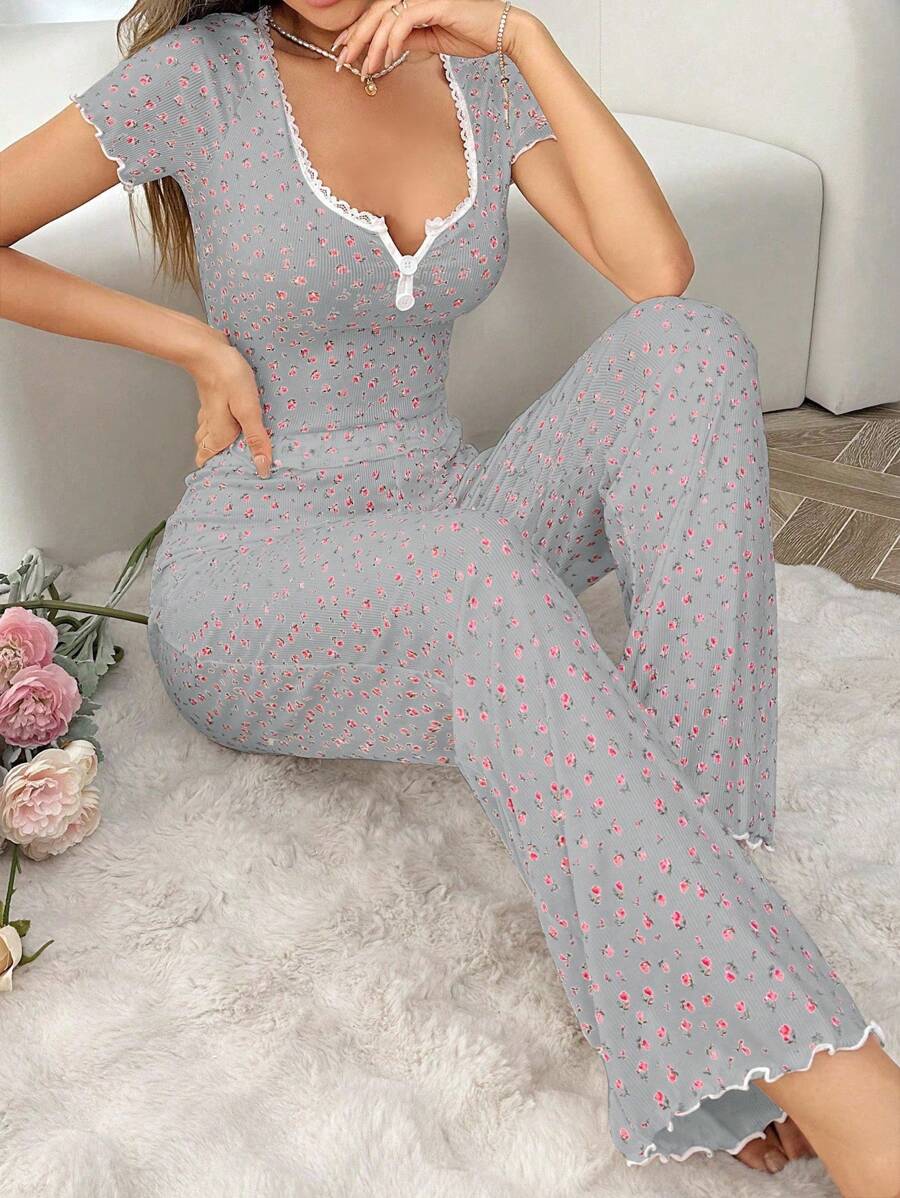SHEIN 女士碎花半襟纽扣装饰短袖睡衣套装 - 彩色 - 查看 1