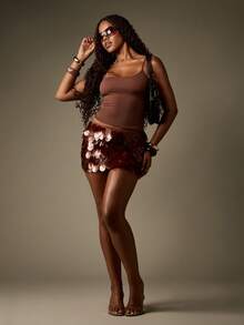 MISSGUIDED Shimmer Party Beach Cover Up Mini Skirt With Large Sequin Embellishment Evening Cocktail Festival Pool Beachwear Holiday Vacation Resort Clubwear