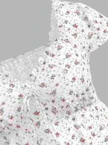 SHEIN MOD 大码女式可爱印花荷叶边下摆衬衫，适合返校、约会、生日、初秋、短款上衣、夏季上衣 - 彩色 - 查看 3