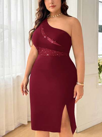 SHEIN Privé Plus Size Elegant Versatile Vacation Chic Afternoon Tea Slightly Sexy Date Music Concert Party INS Style Women's Shoulder Strap Splice Design Black Glitter Mesh Semi-Sheer Splice Side Slit Fitted Knee-Length Black Dress, Suitable For Valentine's Day, Music Concert, Performance, Date, Formal Banquet, Prom, Wedding Season, Sexy, Elegant, Commute, Back To School, Vacation, Beach, Graceful Romantic, Office Lady, Mermaid Style, Birthday Party,Fall Clothes For Women,Elegant Dresses For Women