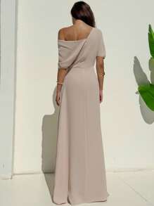 Aloruh Đầm siêu dài dáng chữ A thiết kế tối giản, phong cách đi làm, dáng ôm, cổ áo bất đối xứng, trang trí xếp ly, eo thắt chặt - Màu be - Xem 3