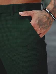 Manfinity Homme Men's Summer Casual Solid Color Waffle Texture Slant Pocket Shorts