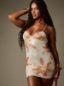 MISSGUIDED 亮片迷你派对连衣裙，花卉印花，修身吊带，适合晚宴、婚礼、特殊场合，闪亮亮片。 - 卡其色 - 查看 4