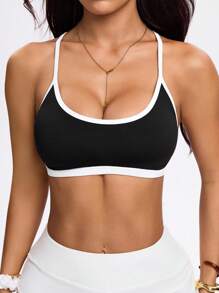 Easithlete 女士撞色设计瑜伽健身跑步可拆卸衬垫运动文胸 - 黑與白 - 查看 3