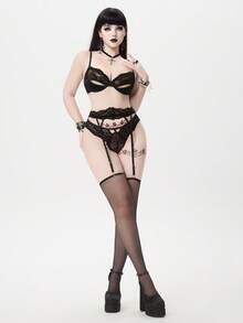 ROMWE Goth 3 件套哥特式镂空钢圈文胸、丁字裤和吊袜带性感内衣套装 - 黑色 - 查看 5