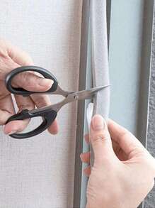 1 Roll, Door Window Sealing Strips, Sound-Proof Door Window Foam Back Noise Insulation Excluder Tape Dust-Proof Sealing Strip