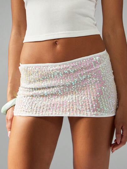 MISSGUIDED Jupe mini à paillettes pour soirée, club, festival. Mini-jupe à micro-paillettes Y2K pour soirées