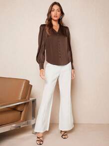 BizChic Áo kiểu tay phồng cổ chữ V mới mùa Xuân/Hè, chất liệu satin, thanh lịch, phù hợp cho công sở thành thị, thường ngày, lãng mạn, mang hơi hướng retro thập niên 90, thích hợp cho Giáng sinh, Năm mới, Ngày Valentine, Tiệc tùng, Đi biển, Lễ tốt nghiệp, Thời trang, Lễ hội, Kỳ nghỉ, Phong cách lãng mạn cơ bản, Thích hợp cho khách dự đám cưới, chủ nhà, Đi chơi, Hẹn hò, Tiệc tùng, Buổi hòa nhạc, Biểu diễn sân khấu, Bữa ăn sáng muộn, Tiệc trà, Sân bay. - màu nâu - Xem 5