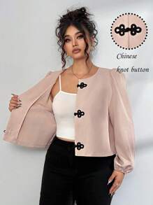SHEIN Clasi 大码复古法式别致优雅办公室纽扣装饰泡泡袖修身夹克 - 杏色 - 查看 7