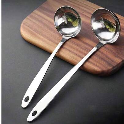 1 Stück Edelstahl Suppenkelle mit langem Griff & durchlöchertem Sieb, mit Filterlöchern, perfekt zum Servieren von Suppe, Soße, Fondue und für Restaurant, Küche, Weihnachtsgeschenk, Schulbedarf