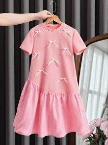 少女蝴蝶装饰条纹荷叶边下摆短袖休闲连衣裙 - 粉色 - 查看 1