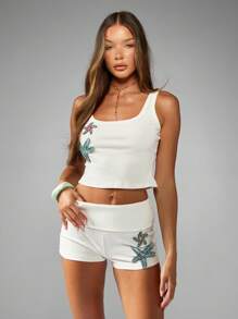 MISSGUIDED Bộ đồ đi biển phối ren đính pha lê hình sao biển, áo ba lỗ cạp cao, quần short đi biển cho kỳ nghỉ hè, lễ hội - trắng - Xem 5