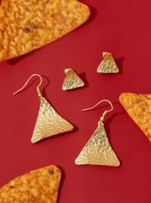 Doritos X SHEIN 2 对锌合金薯片三角形耳钉和可爱百搭金色套装 - 金色 - 查看 8