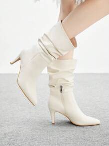 CUCCOO BIZCHIC 女士尖头细高跟靴，象牙白色时尚一脚蹬侧拉链 PU 材质，褶皱日常通勤百搭中筒靴 - 白色 - 查看 3