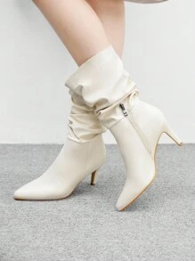 CUCCOO BIZCHIC 女士尖头细高跟靴，象牙白色时尚一脚蹬侧拉链 PU 材质，褶皱日常通勤百搭中筒靴 - 白色 - 查看 6