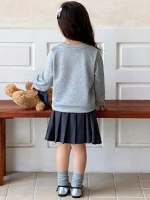 Genkimix Kids Kleine Mädchen Lässig Minimalistisches Buchstaben-Muster Rundhals Langarm Sweatshirt und hochtailliger plissierter Rock mit 3D Schleifendesign, Outfit-Set für den Schulanfang