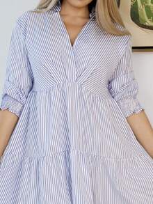 条纹印花荷叶边下摆罩衫连衣裙，女士优雅连衣裙 - 藍白色 - 查看 5