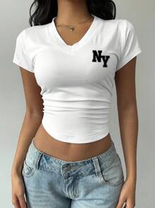 SHEIN EZwear Áo thun cổ chữ V in logo New York NY phong cách sinh viên tối giản giản dị dành cho nữ, phù hợp cho mùa hè, mùa tựu trường, phong cách sinh viên, tiệc Homecoming phong cách Old Money - Nhiều màu - Xem 3