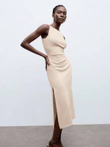 Maija 2025 Autumn/Winter New Apricot Off Shoulder Ruched Waist Side Slit Dress, Modern Elegant Urban Business Casual Office Wear, Suitable For Dates, Parties, Outings, Airports, Romantic Country Music Concerts, Korean Style, Airport, Wedding Guest, Birthday, Halloween, Christmas,Fall Wedding Guest Dress - Apricot - View 2