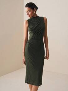 BizChic 2025秋季新款女装休闲时尚百搭简约无袖纹理橄榄绿复古风格街头休闲办公室约会派对郊游机场返校秋季连衣裙