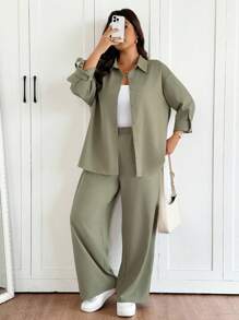 SHEIN Frenchy Conjunto de 2 peças plus size feminino com estampa de listras azuis e brancas, solto e casual - Verde - Ver 5