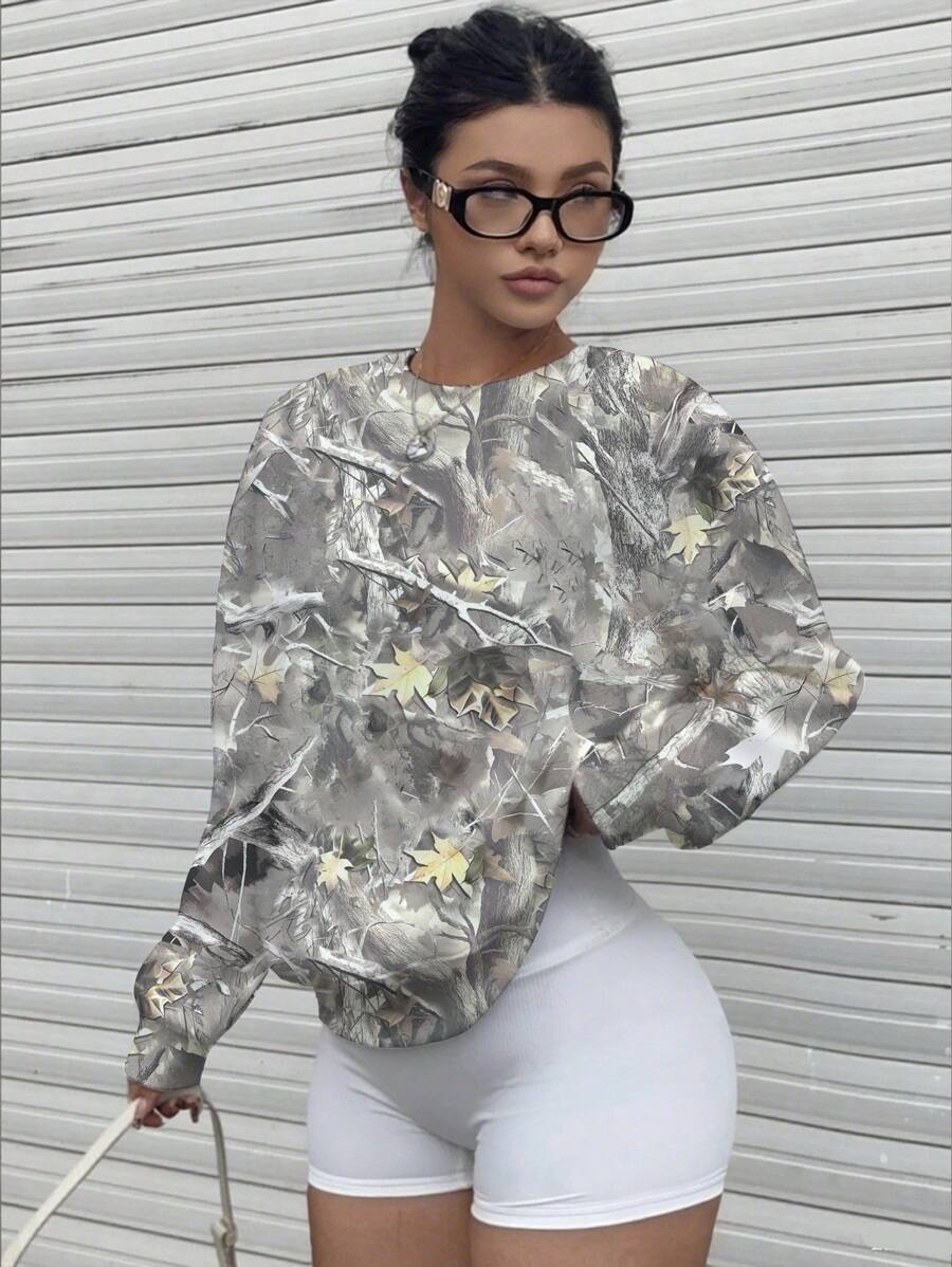 SHEIN EZwear 休闲简约印花图案圆领宽松长袖连帽运动衫，适合夏季女士穿着 - 灰色 - 查看 1