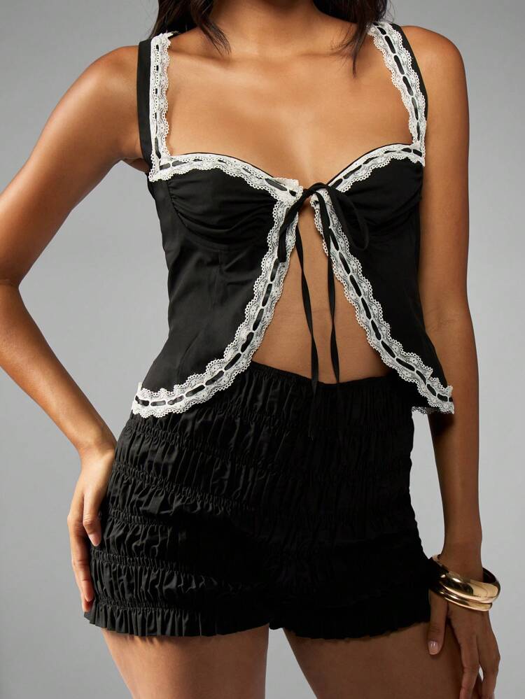 MISSGUIDED Ruched Bustier Corset Top With White Lace Trim Detail Evening Party Festival Fashion Stylish Chic Spring Summer Wear