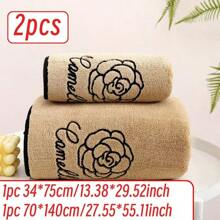 SHEIN 1件/2件装玫瑰刺绣珊瑚绒毛巾套装 - 超柔软、吸水性强、亲肤、速干，包含一条手巾和一条浴巾，尺寸为70*140厘米，适合成人使用，可用于家庭、泳池、浴室等场所。也可用于家居浴室装饰、夏季返校季、美容院等。