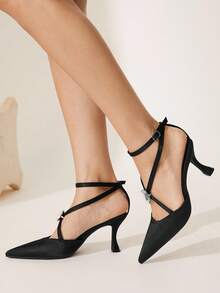 CUCCOO CHICEST 女士几何扣水钻带尖头细高跟中跟优雅迷人浪漫性感哥特式复古奢华黑色缎面高跟凉鞋，适合正式场合、派对、婚礼、约会、节日（万圣节、圣诞节、感恩节、新年） - 黑色 - 查看 3