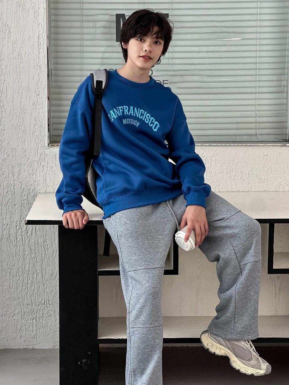 Men's Autumn Letter Embroidery Pullover Baggy Sweatshirt