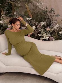 MaterniChic Autumn And Winter 2pcs Maternity Set: Solid Color Asymmetric Neck Long Sleeve Top And Adjustable Waist Fitted Skirt - Green - View 8
