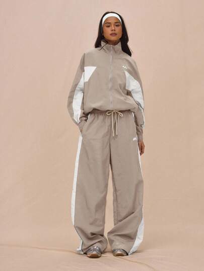 MUSERA Áo khoác thể thao nylon cổ bẻ dáng rộng, phối màu tương phản, khóa kéo toàn thân. Thích hợp cho: Cửa hàng sách, sân bay, thể thao, lễ hội, phòng chờ, hàng ngày, mùa đông, buổi tối, mùa xuân.