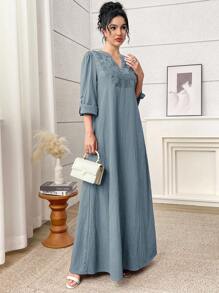Al Najma Women's Contrast Lace V-Neck Long Sleeve Arabic Dress - Blue - View 4