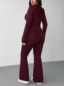SHEIN EZwear 2 件套加大码前拉链长袖连帽运动衫和修身喇叭裤休闲运动服套装 - 酒紅色 - 查看 2