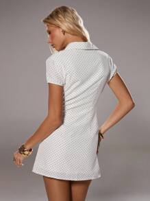 TRNVIE 女式简约波尔卡圆点印花翻领收腰喇叭下摆连衣裙，适合春夏季返校季