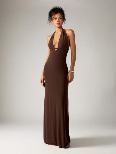 AiiRZ Halter Neck Maxi Dress Floor Length Backless Evening Gown Plunging V  Neck Special Occasion Long Dress Sleeveless Empire Waist Formal Party Dress  Wedding Guest PromMISSGUIDED