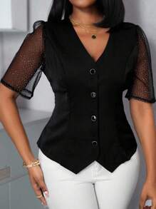 Lyxana Camisa de mujer casual de encaje de viscosa con abertura frontal y mangas 3/4, cintura ajustada, de uso versátil para el día a día, para primavera/verano