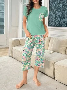 Snug Zone Contrast Color Pocket Floral Print Short Sleeve & Capri Pants Set Women Floral Pajama Set Women Summer Pajama Floral Pj Set Summer Pajama Sets For Women Floral Pajama Set Women Pajamas Set For Woman - Multicolor - View 4