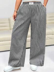 Solflare Checkered Casual Plus Size Women Flare Leg Pants Gingham Pants Black And White Gingham Pants,Back To School,Teacher Outfits, Fall Black And White Checkered Pants,Fall Clothes For Women - Black and White - View 4