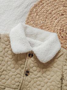 SHEIN Vintaside Kids 女婴花朵腰部加厚外套，长款卡其色可爱冬季外套 - 卡其色 - 查看 6