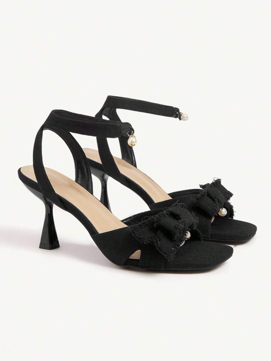 CUCCOO CHICEST 女士优雅蝴蝶结珍珠流苏绑带方头粗跟中跟凉鞋，适合正式场合、派对、约会、哥特风、黑色面料、高跟鞋、鸡尾酒会、酒吧、万圣节、圣诞节、感恩节、生日、情人节 - 黑色 - 查看 1