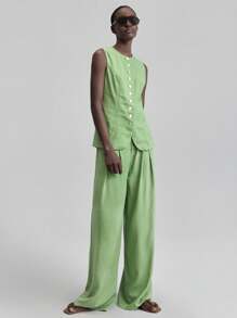 Ontre Women's 2025 New Autumn Fashion 2000s Retro Style Countryside Outfit, Office Lady Business Casual Suit With Sleeveless Jacket & Pants For Dates, Outings, Parties, Airports - Green - View 4